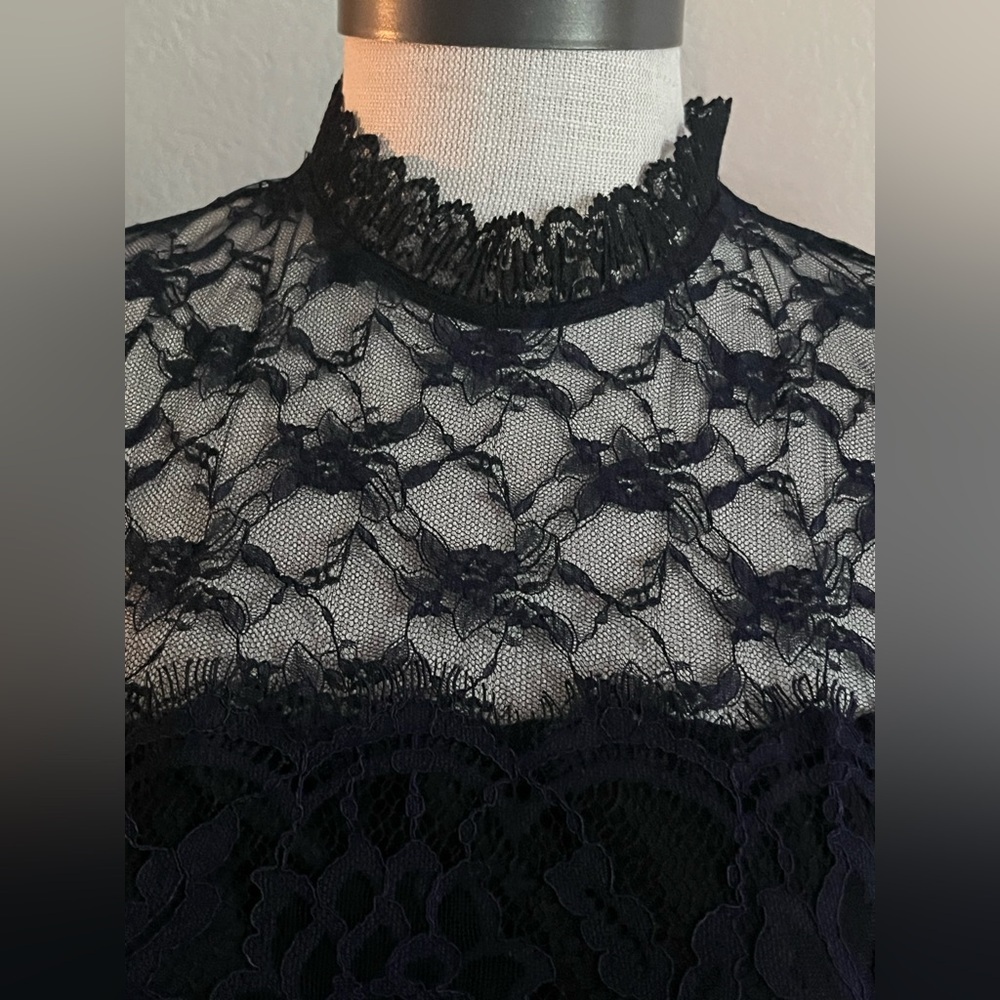 Sandro Black and White Lace Mini Dress size 1 🎩🎩 - Picture 5 of 12